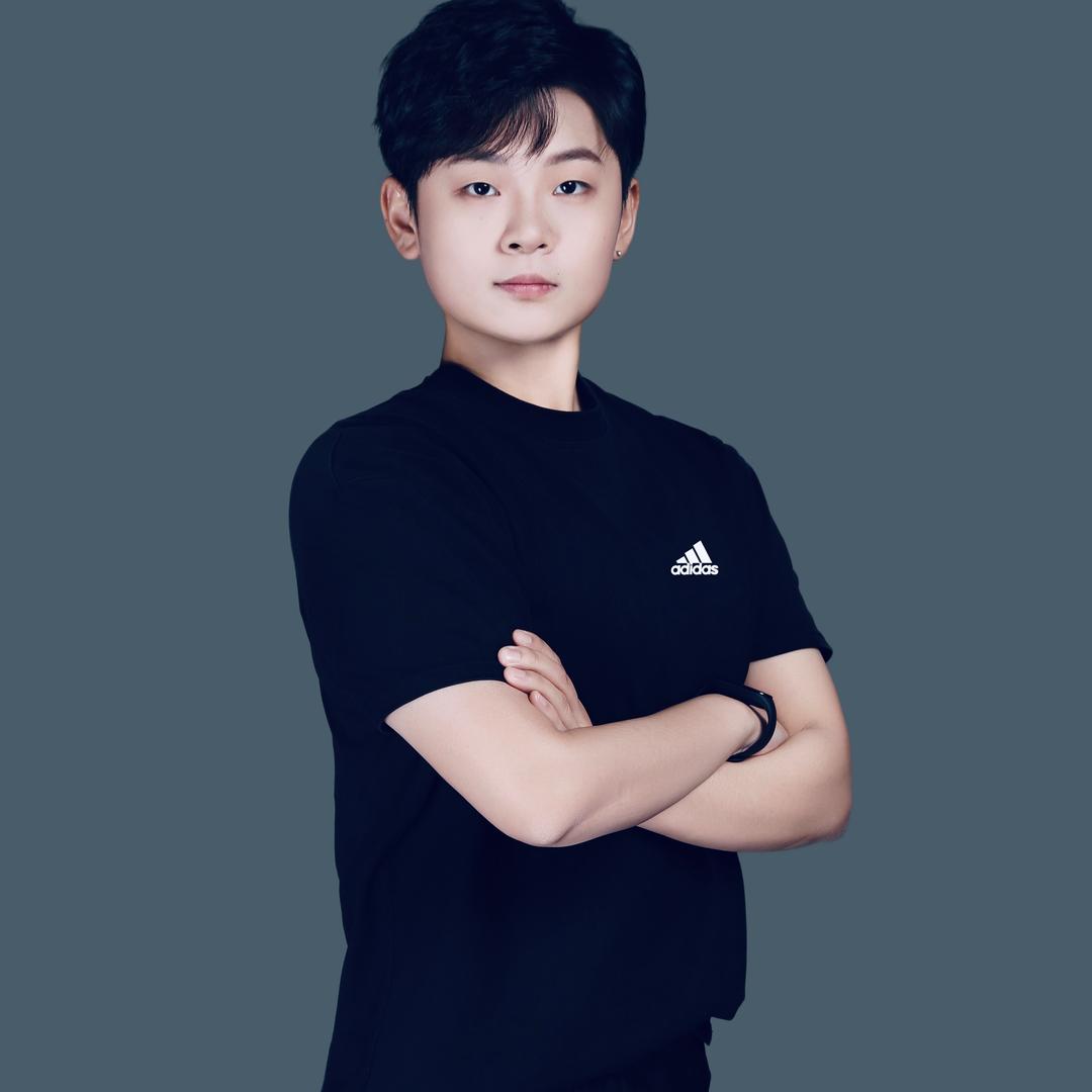 燃星游泳王教练（女教练）