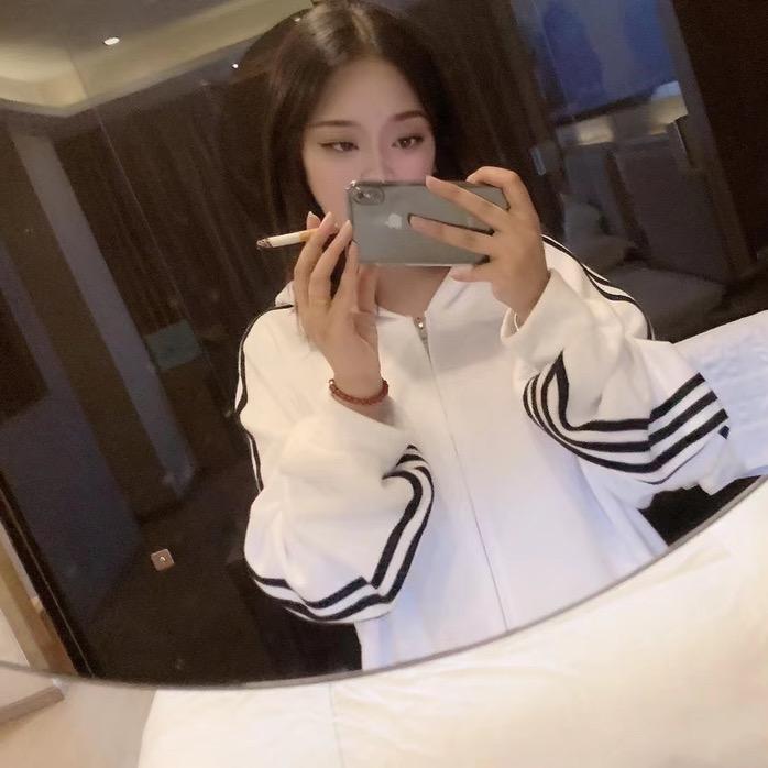 JING AI  ？
