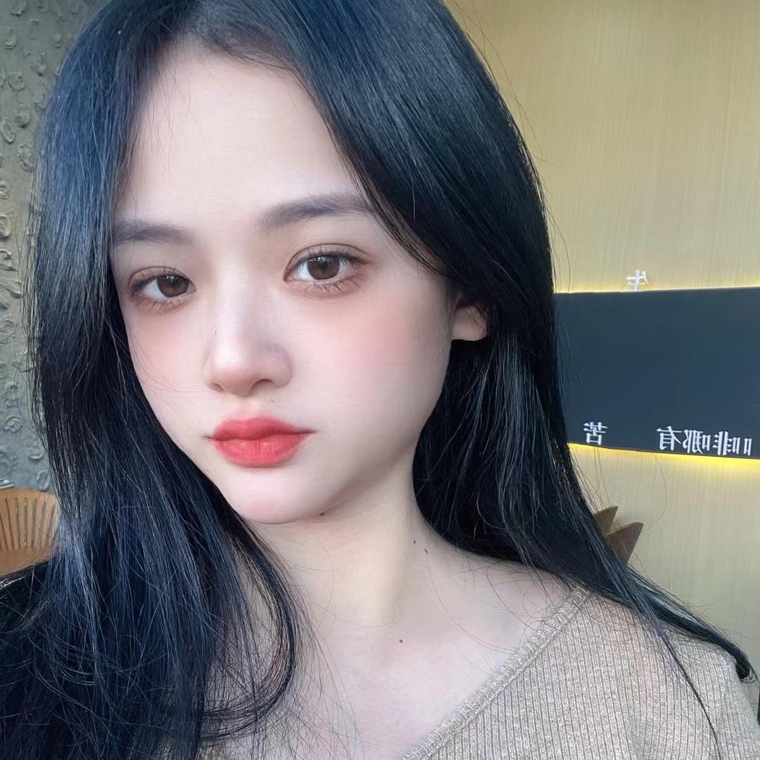 爱买鞋的肉多多