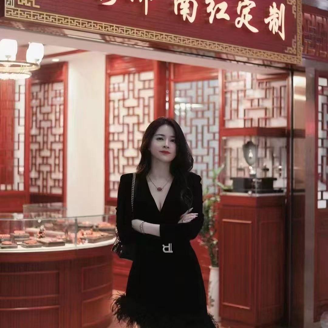 陈秀娜南红定制工厂直营店批发电商供货厂家