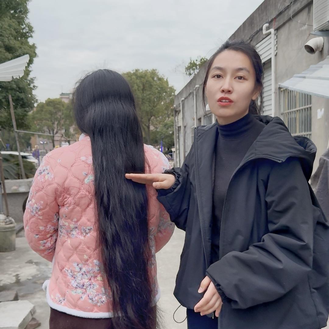 小月收头发
