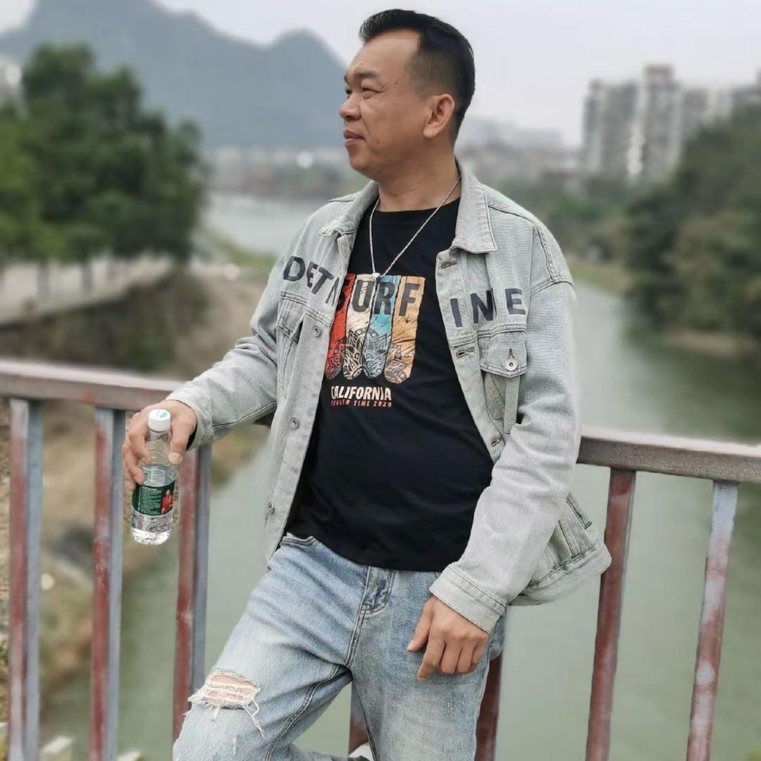 潮刘哥