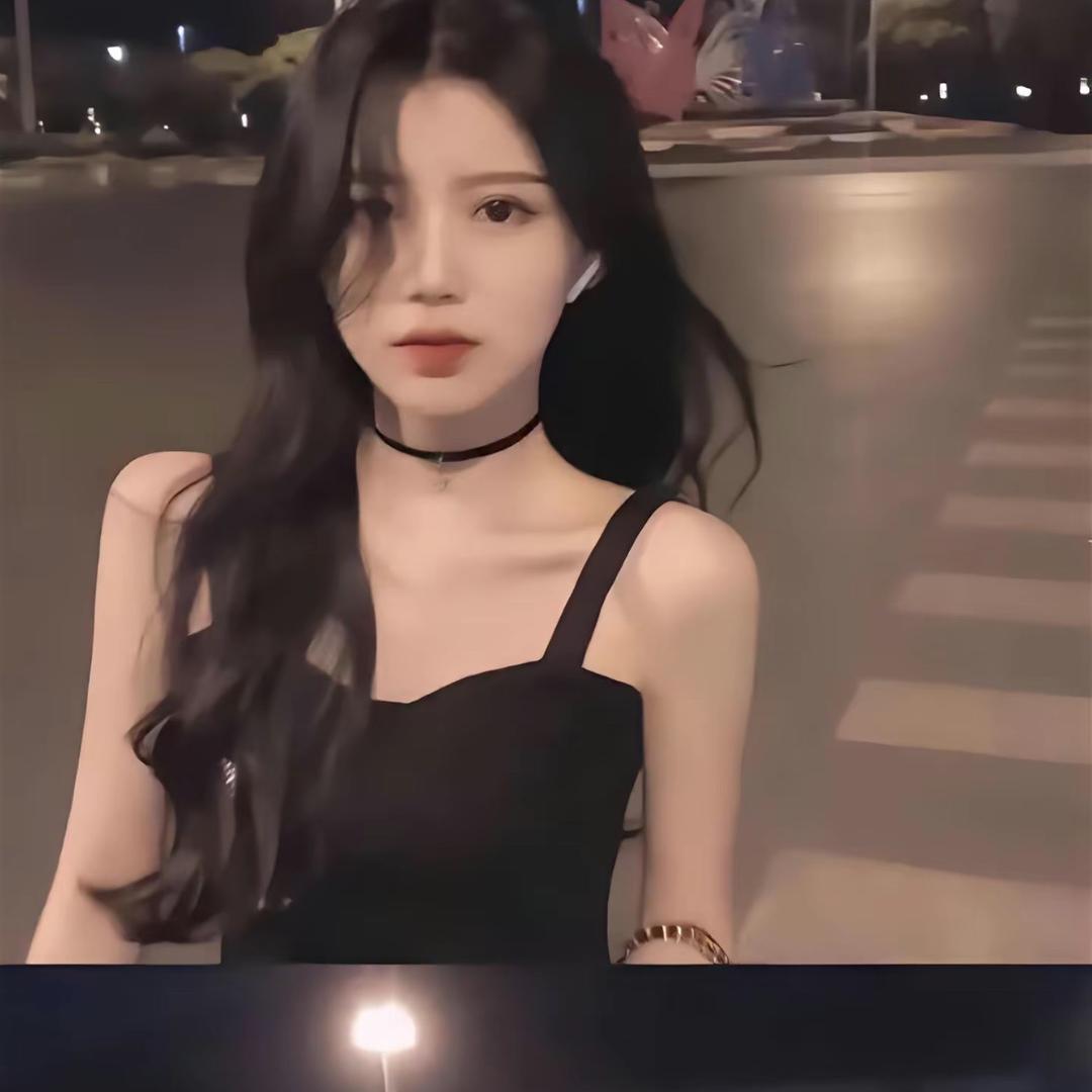 ^  小金