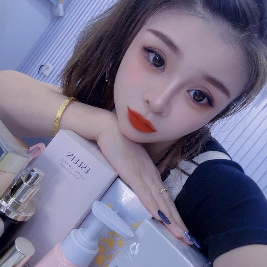 王小欠123