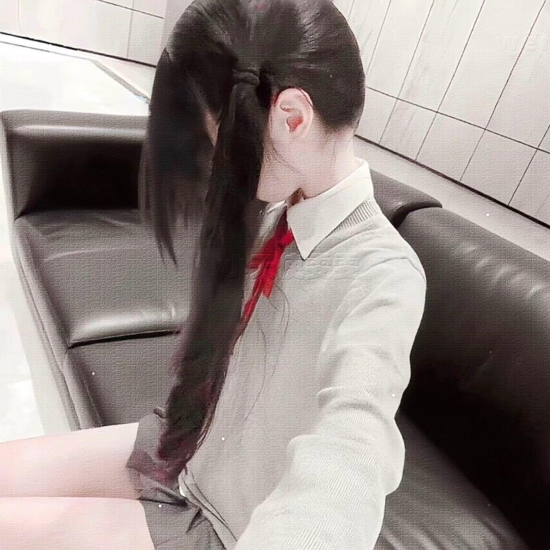 人的屁股为什么有两瓣