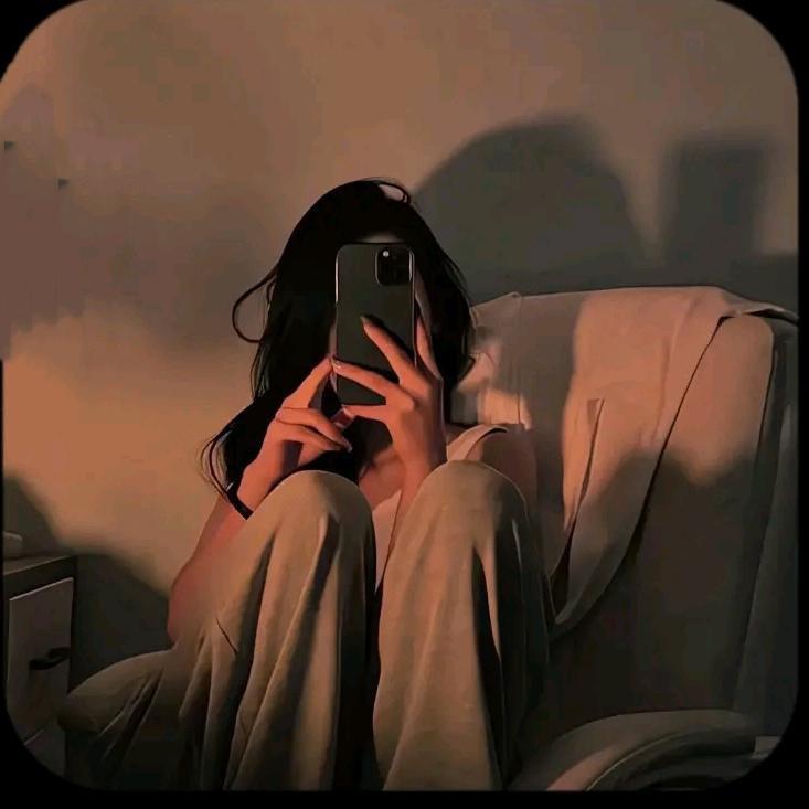 ༄💋月亮挂在树上༅࿐
