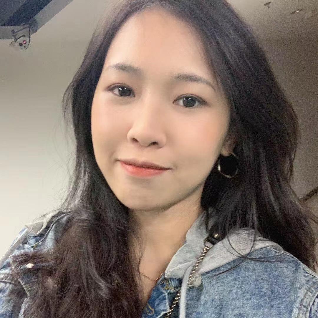 安吉拉莉莉