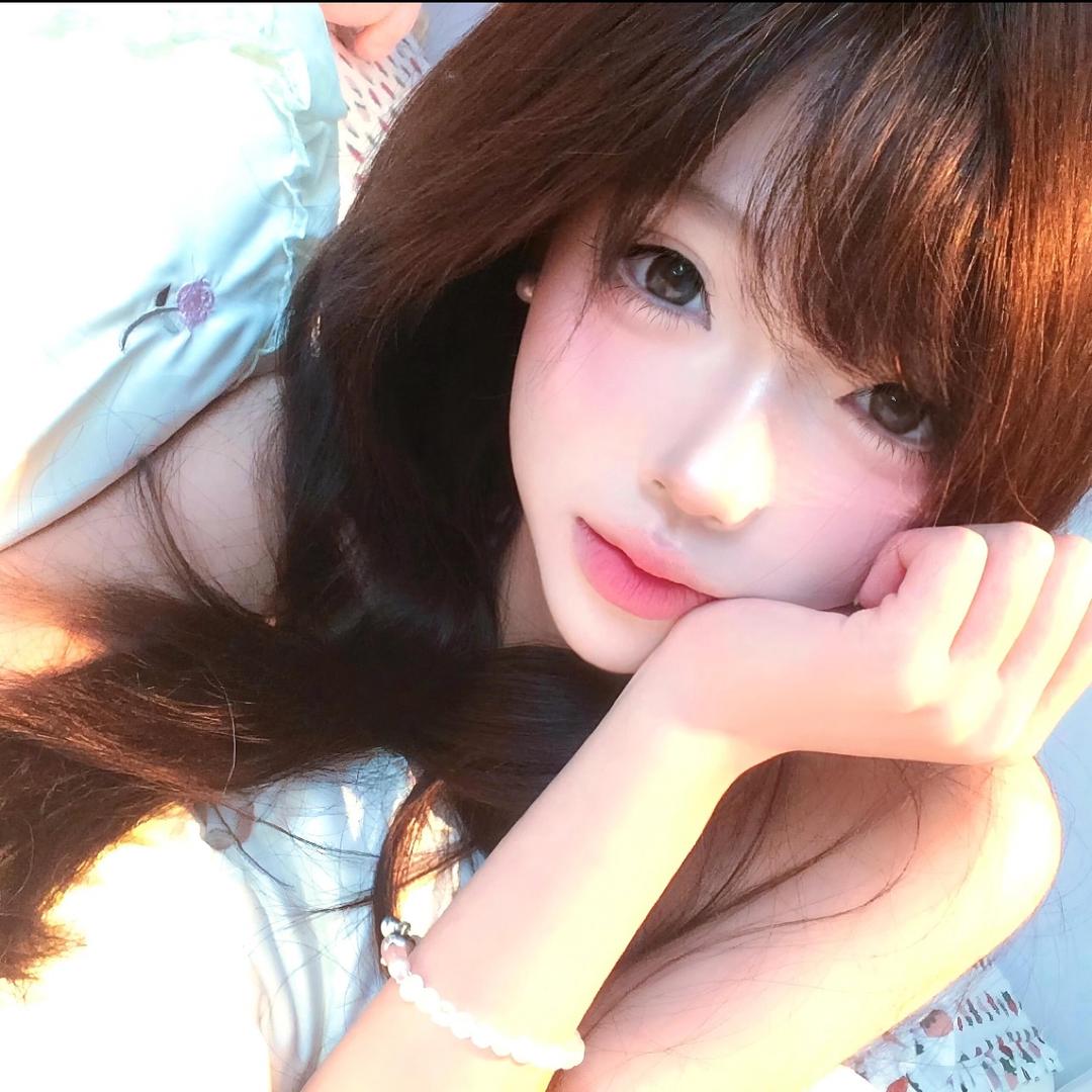 苗苗-