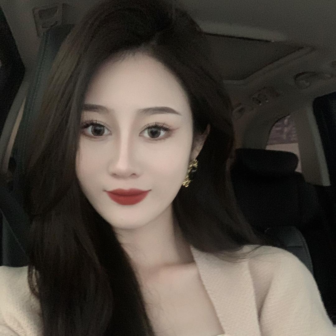 小萌吖☁️