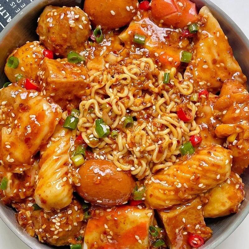 冒禾记麻辣烫，麻辣拌