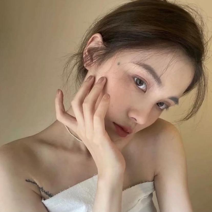 L🌸