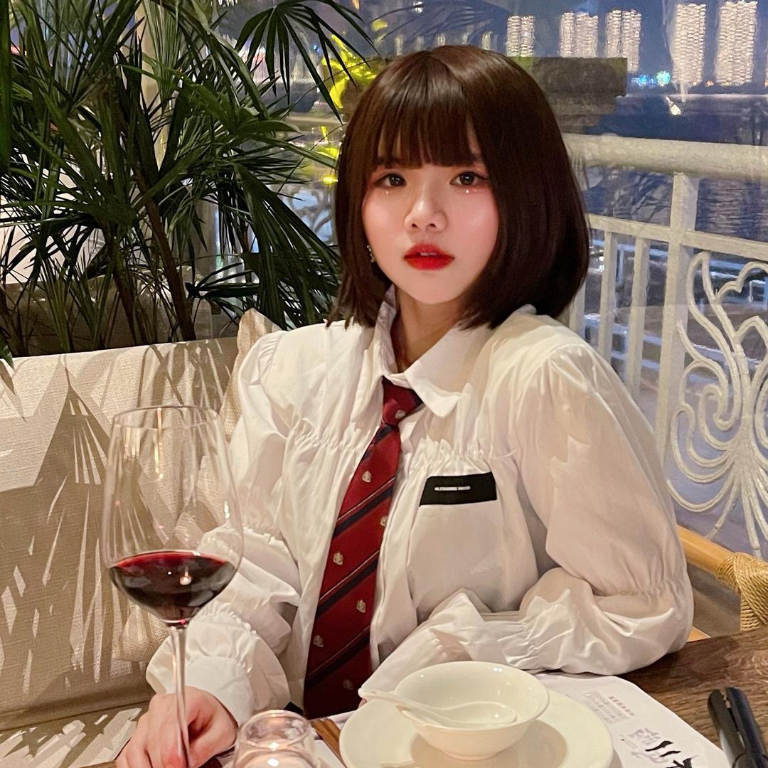 俏七七