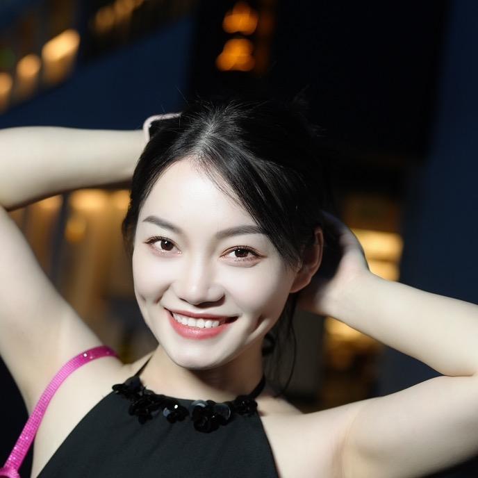 潇潇是会发光🌟