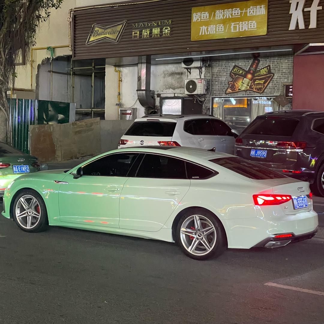 老地方海鲜烧烤大排档
