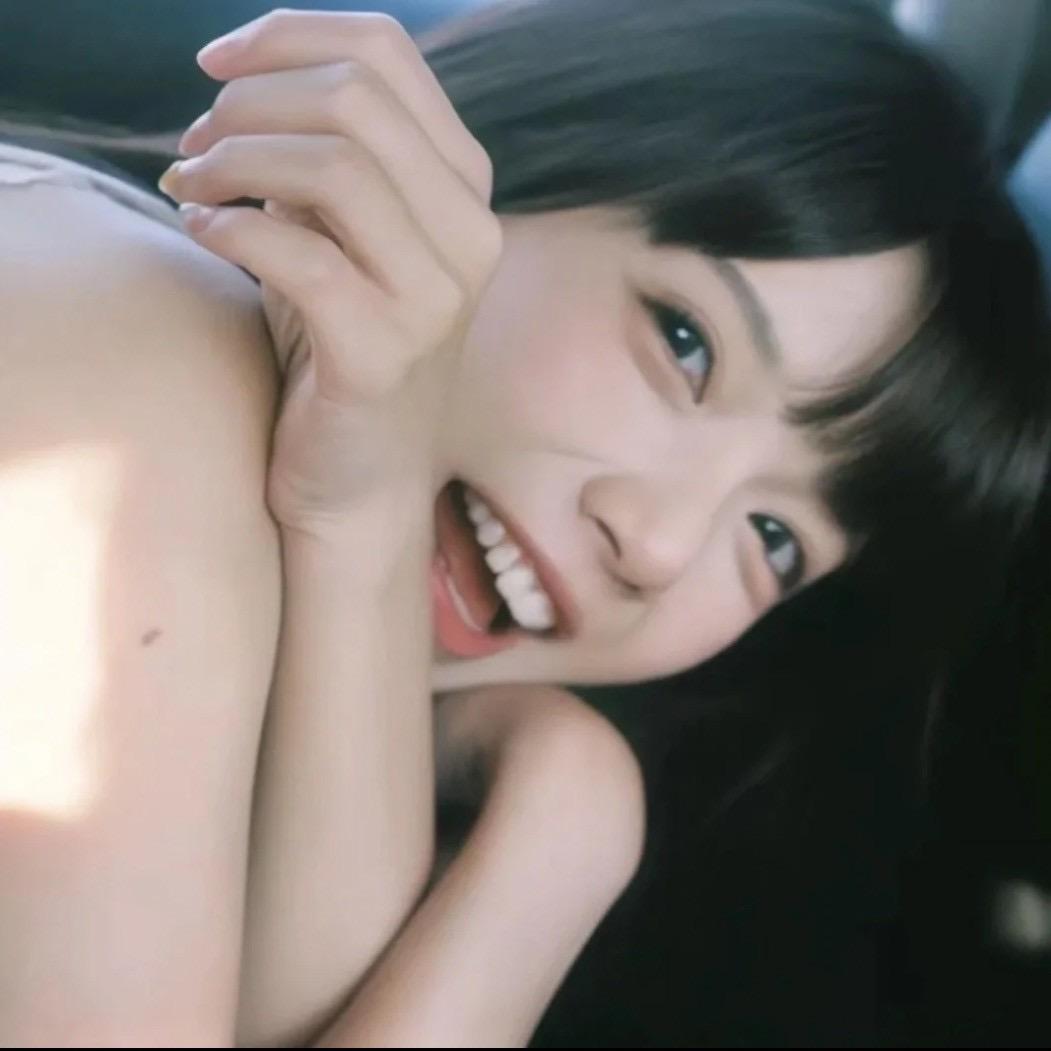 小软不会弹吉他