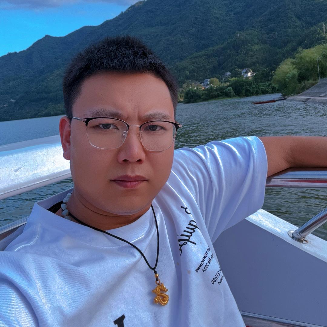 堃逸