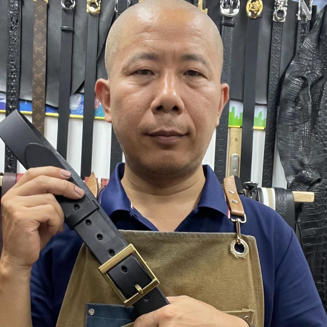 兄弟皮具