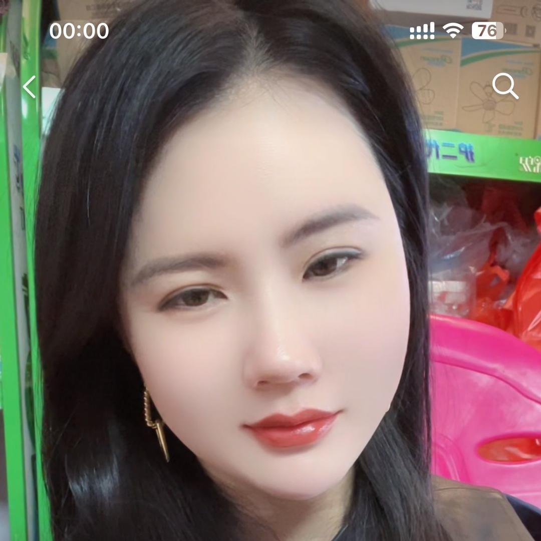 梁家女