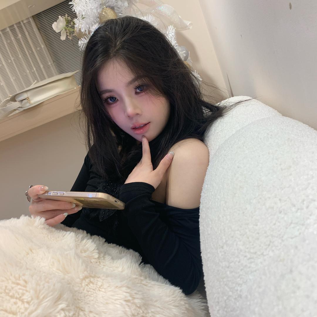 她只是妹妹呀