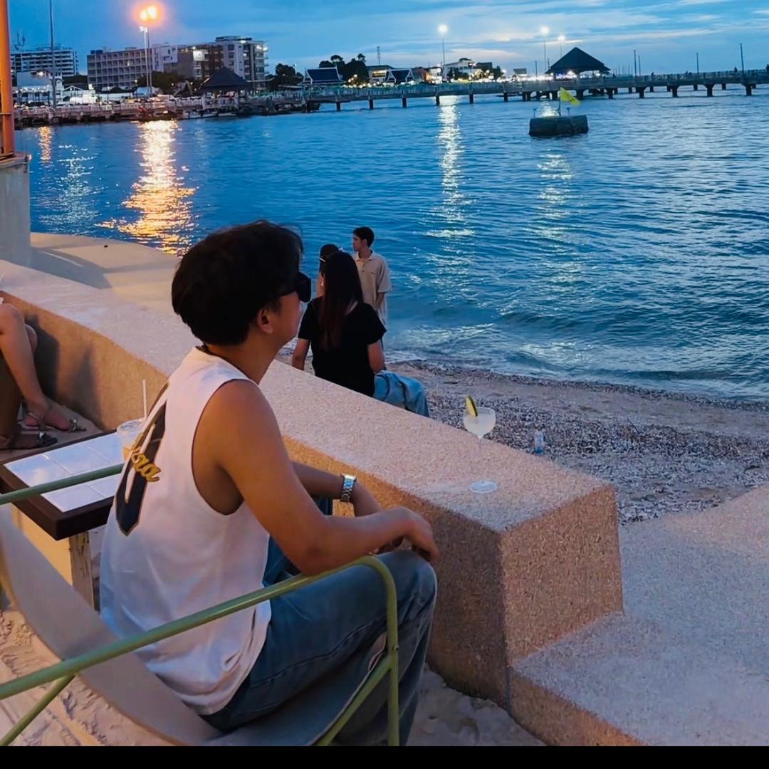 阿赞海外旅行