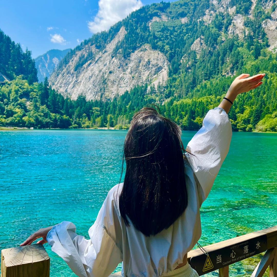 环球国际旅行社（川西纯玩）