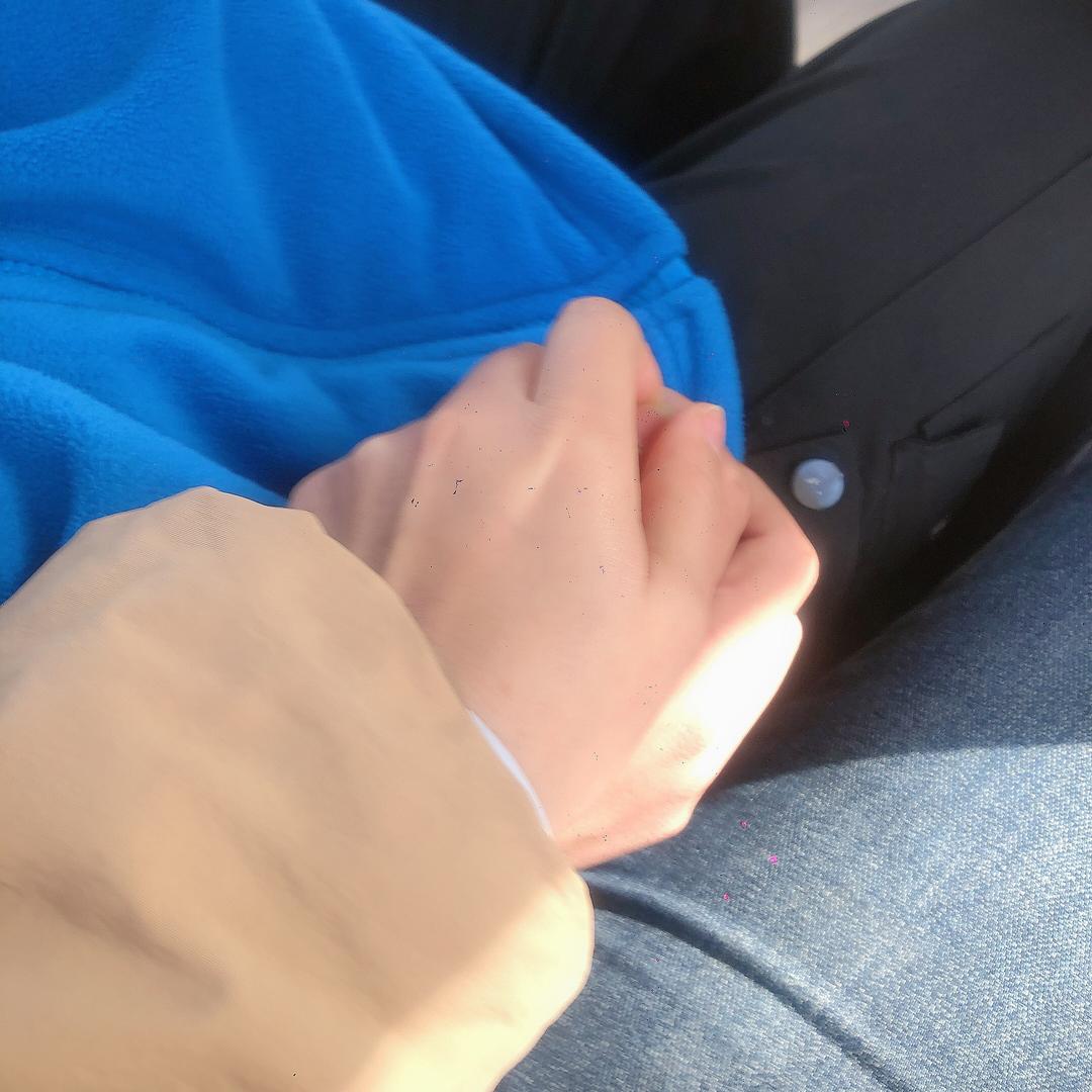 白微我嫩近