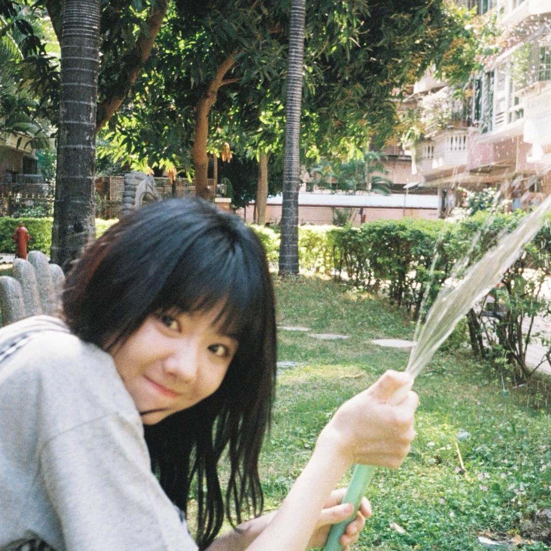 莽莽仔可可爱爱。