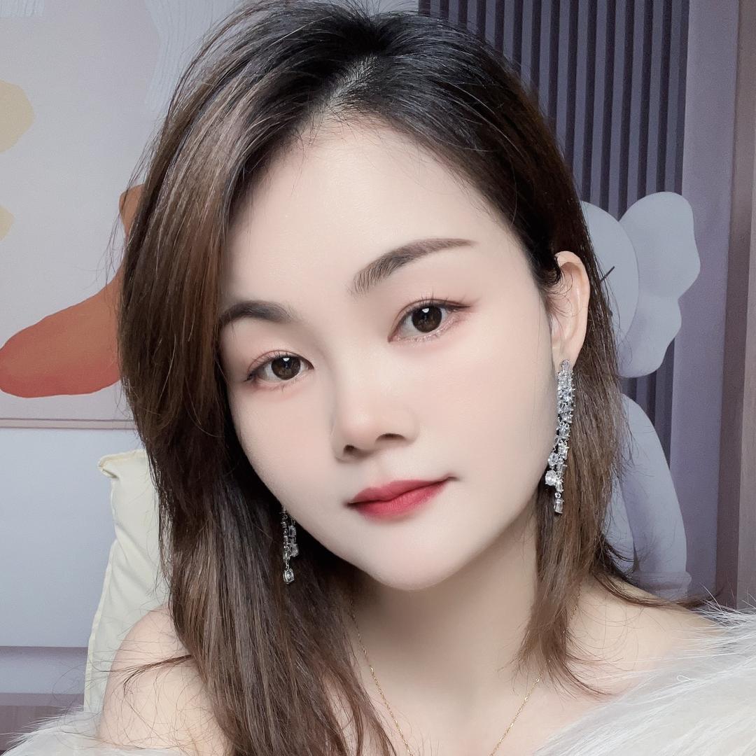 燕子💋💋