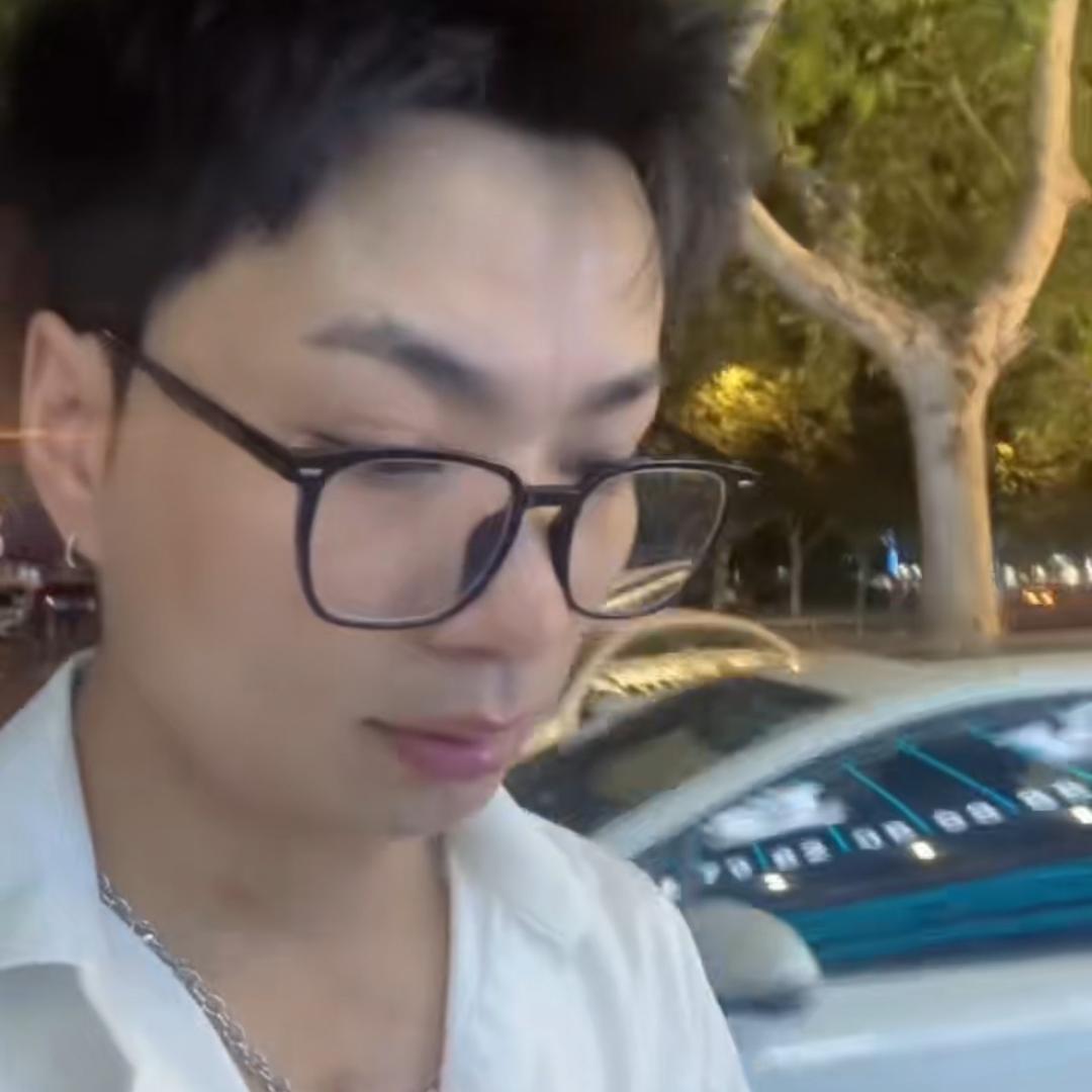 义乌阿华（订房日记）