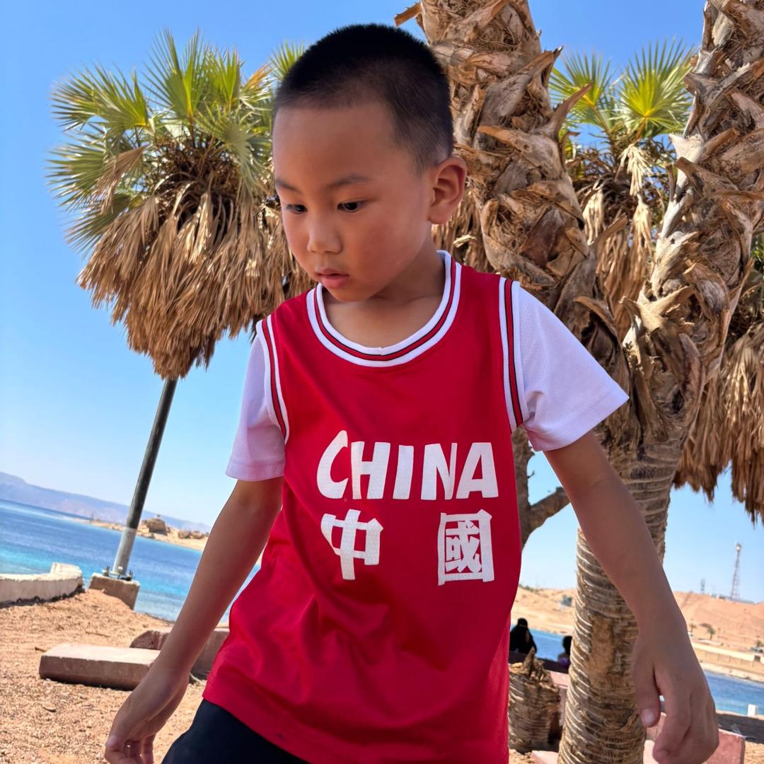 小葡萄Jaden