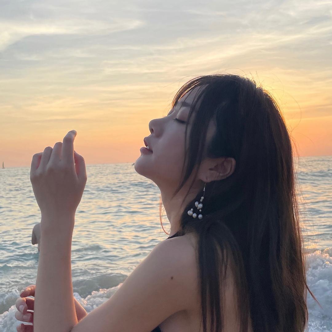 妍知忆