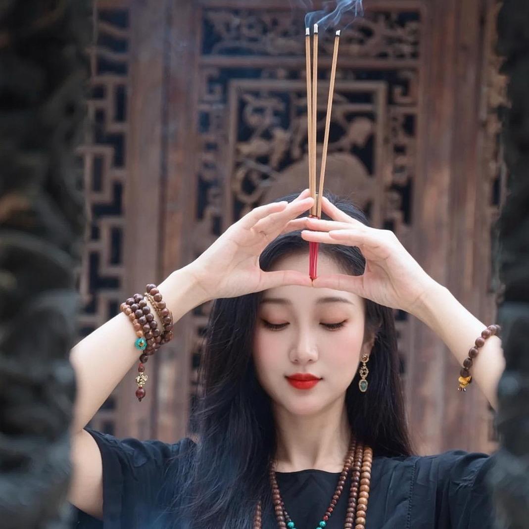 莲语禅心🪷