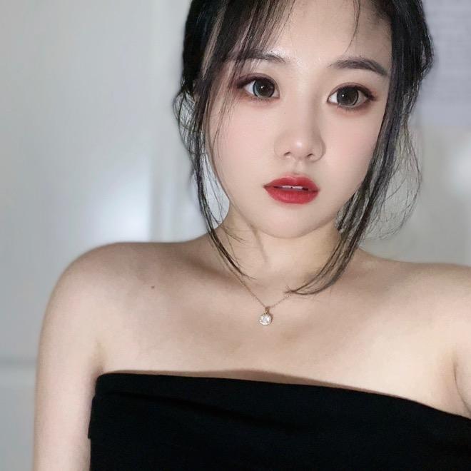马哈哈🌝