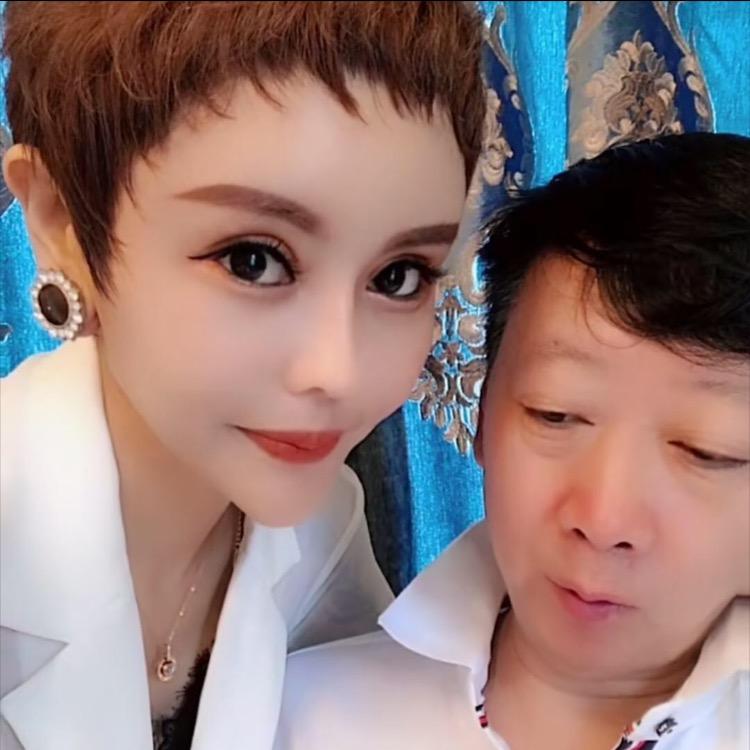 小影夫妇儿子结婚1