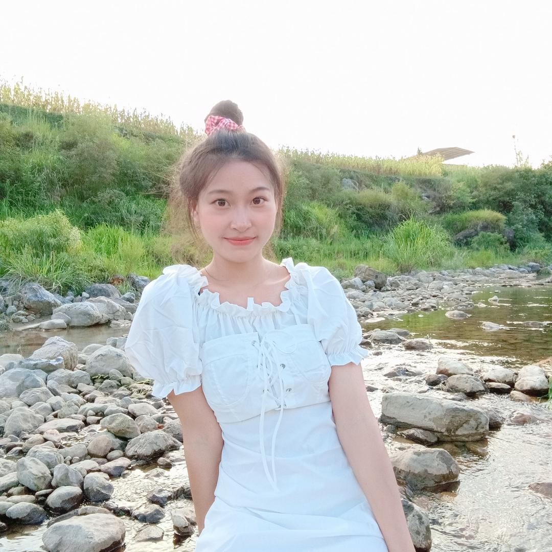 費小姐