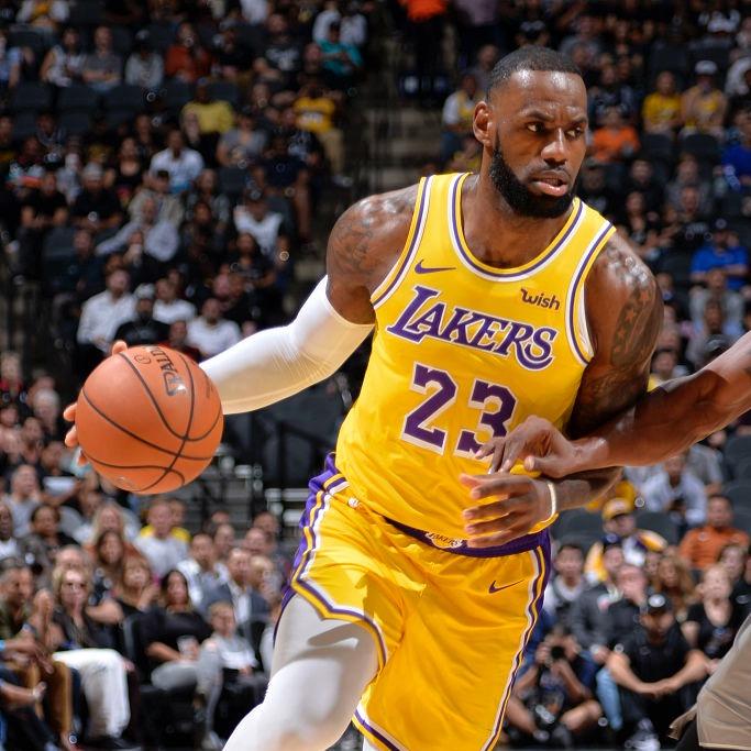 吃水不忘挖井人