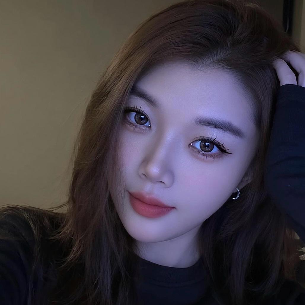 😗