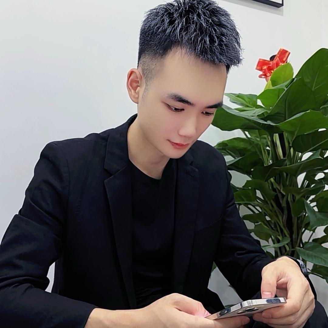 臭龙【生活号】