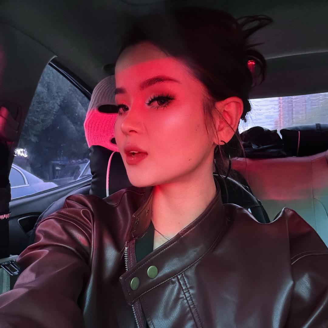 希曼宁加亦娜店铺