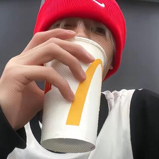 不吃了