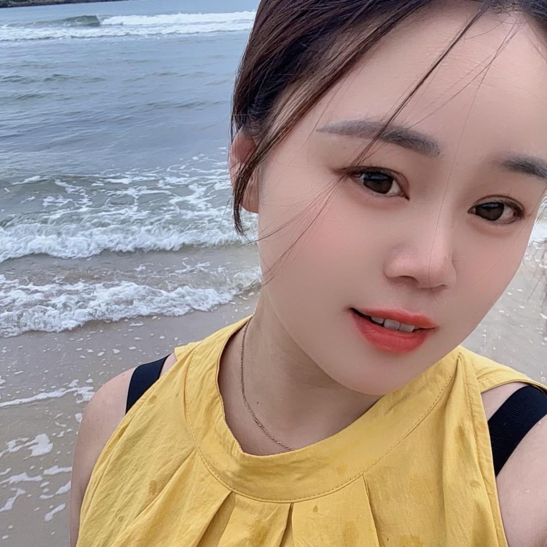 姗吖