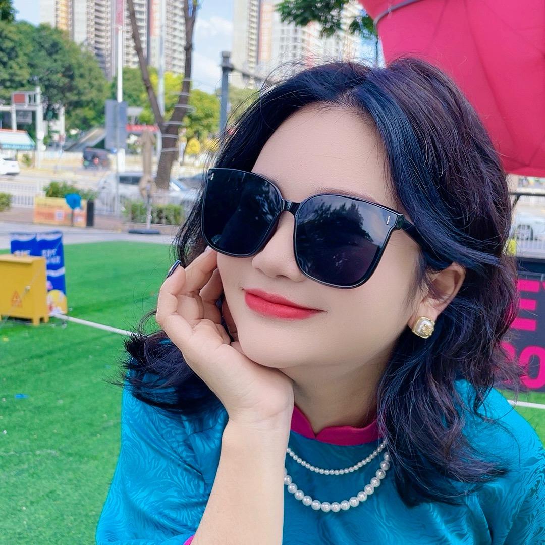 快乐不打杨•女士👩🏻‍🦱