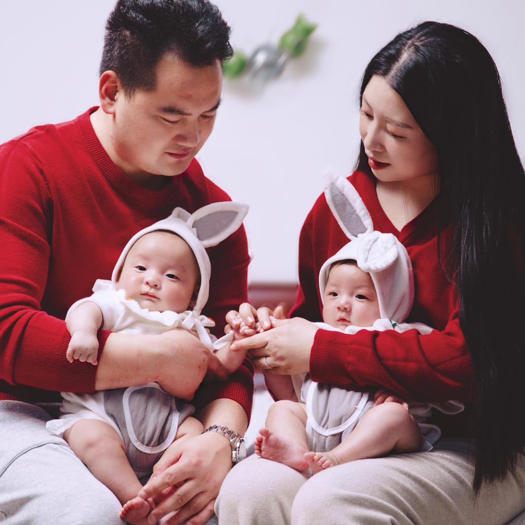 六月宝妈（龙凤胎）