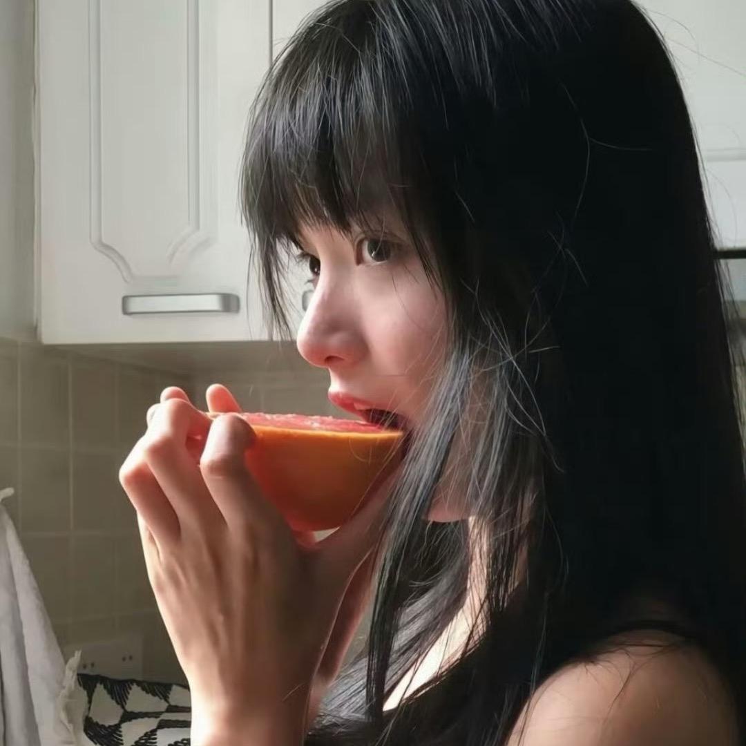 另一个美女