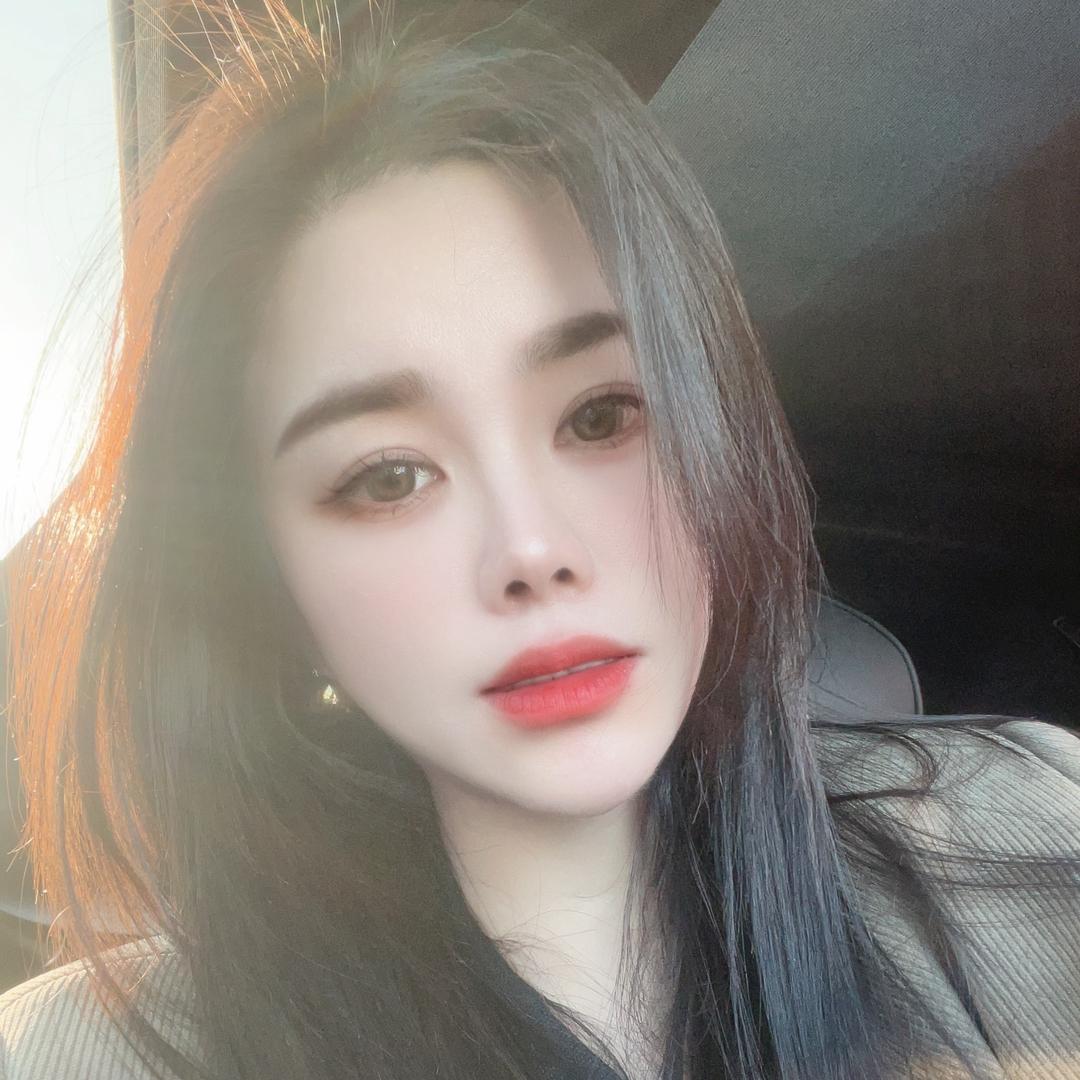 肖小瑶女装