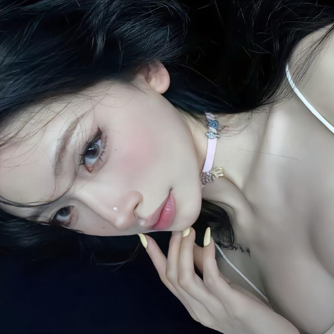 女二