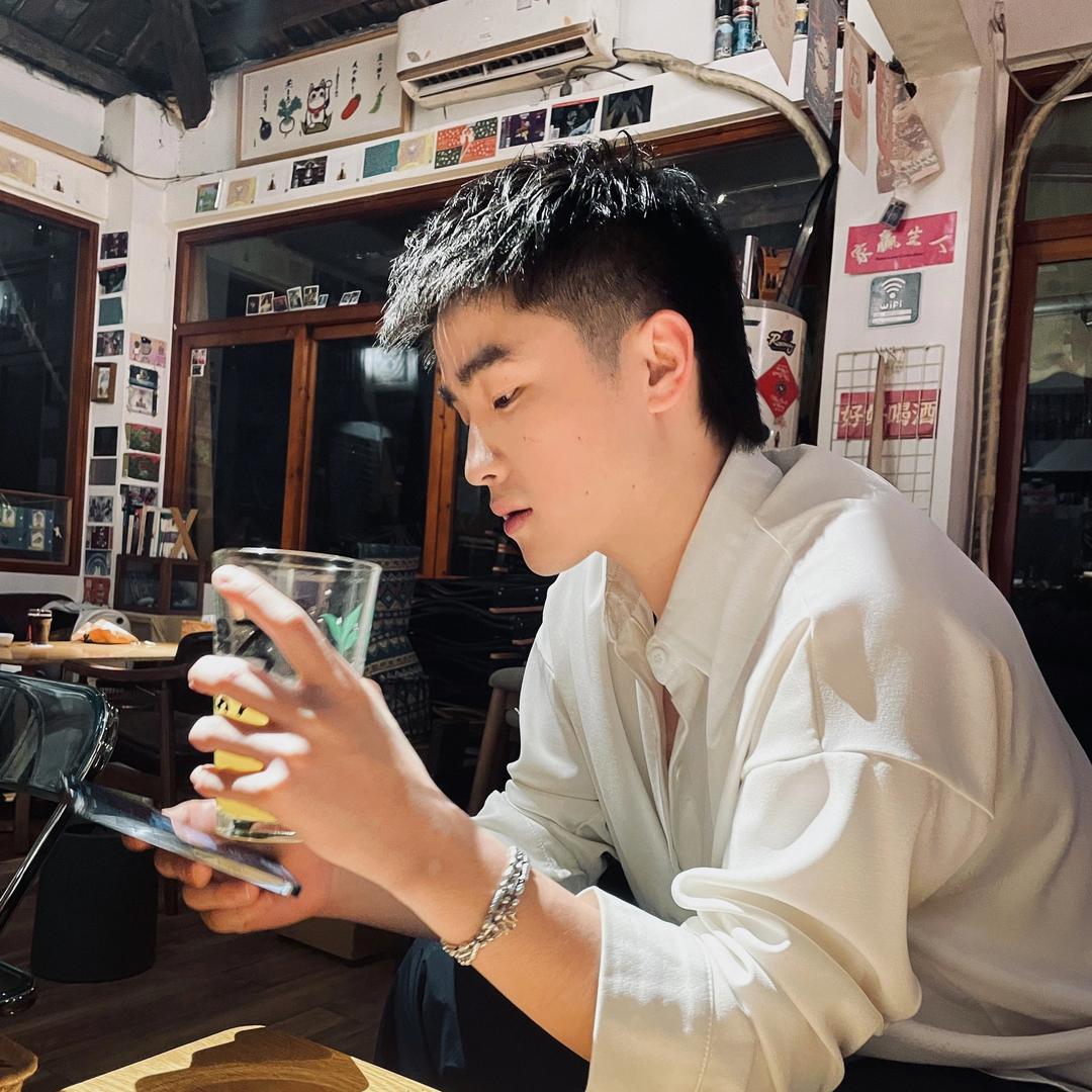 Lv You🏓️