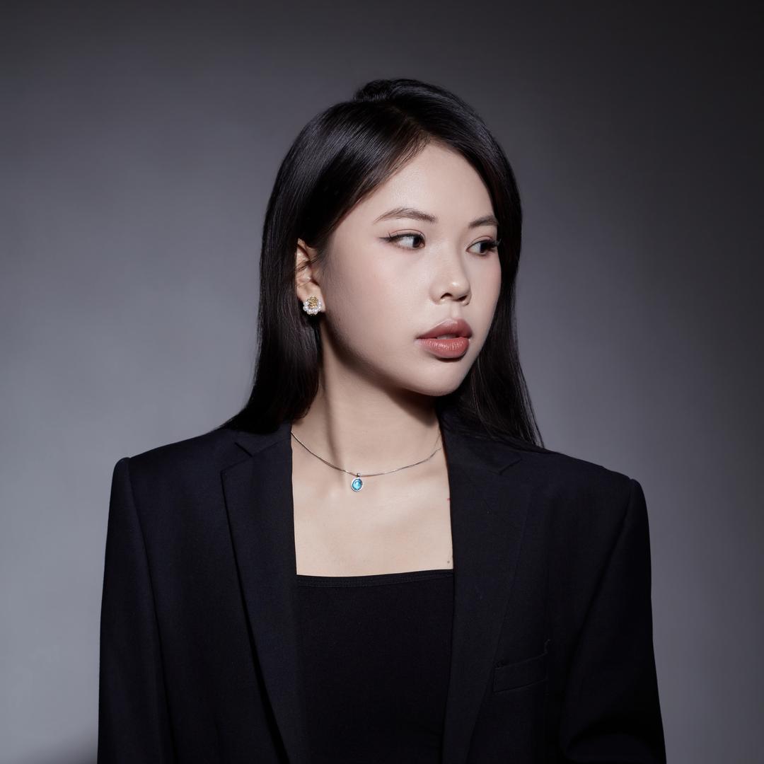 贵阳女发型师小鱼