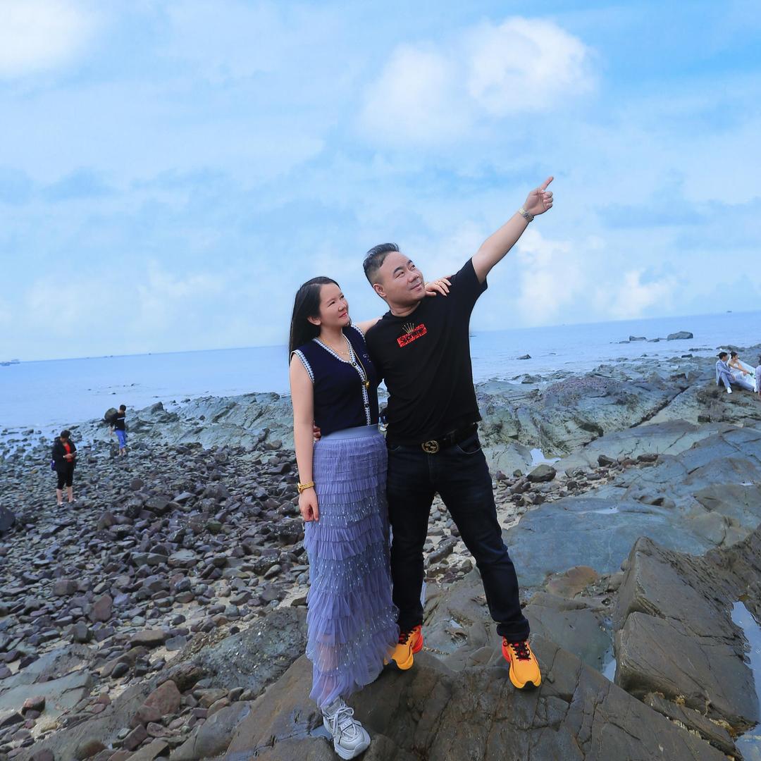 开着货车全国游的威哥