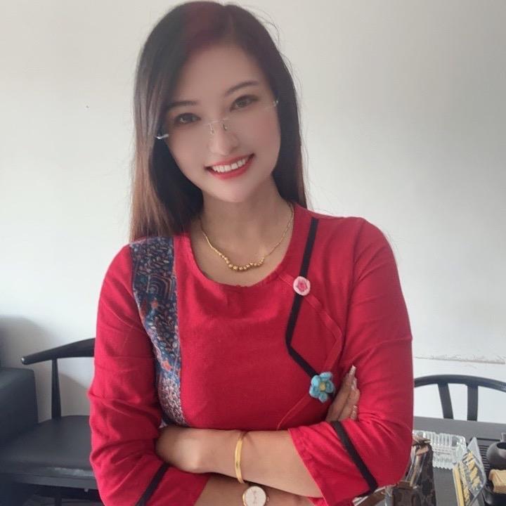 景东铭鼎房产张姑娘